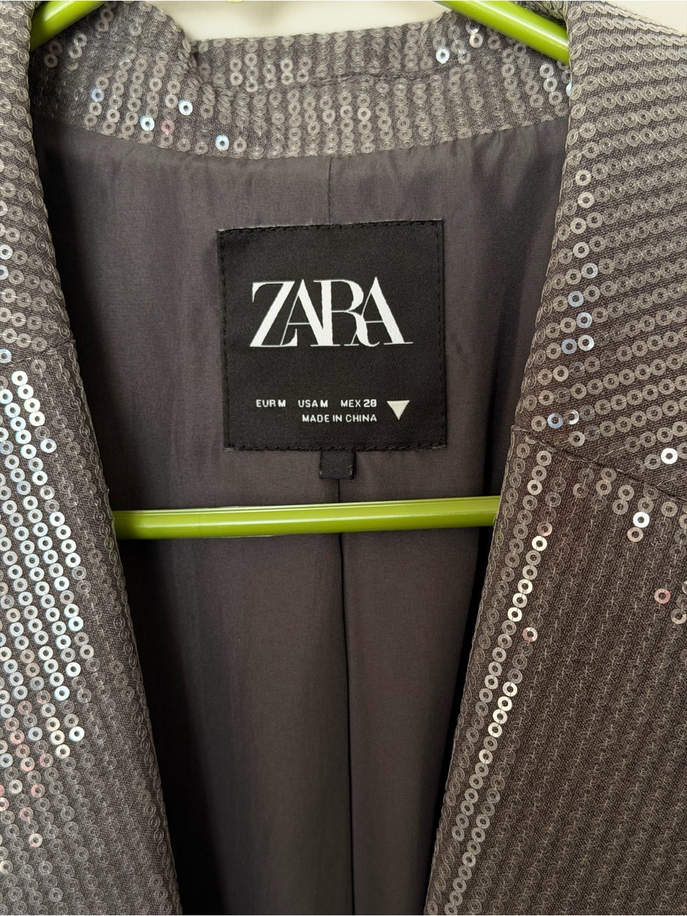 ZARA Women’s Silver Sequin Two-Button Blazer - Picture 3 of 3